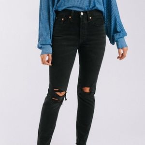 Vintage high waisted 501 Skinny Ankle Black jeans
